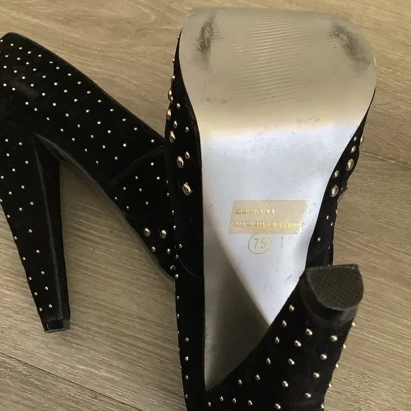 Shiekh Black Studded Heels - Picture 6 of 7